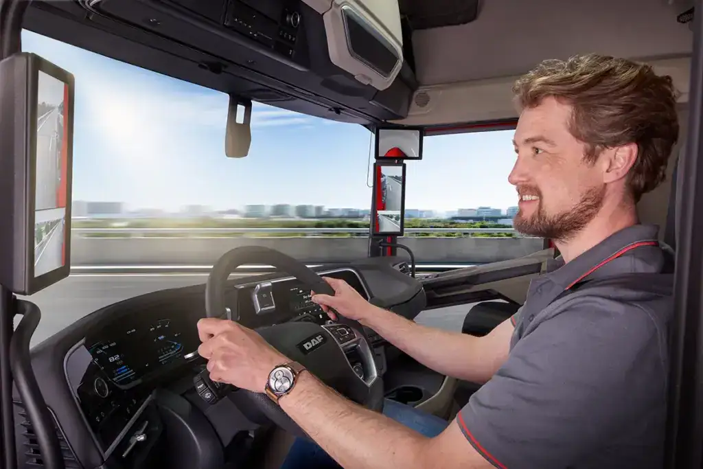 Vraag hier een proefrit aan bij Loven Trucks